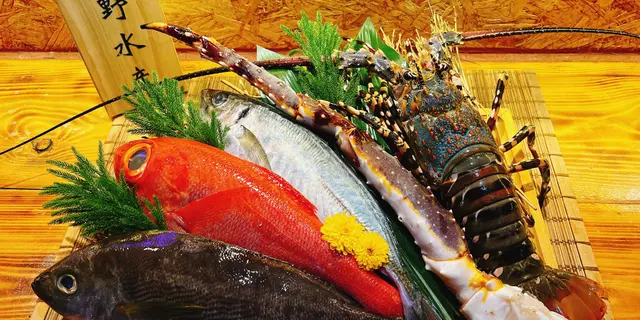 正价7折 主菜餐牌 /指定二人餐8折/午市定食9折