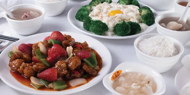 星期一至五午市堂食订座，每四位即减$50