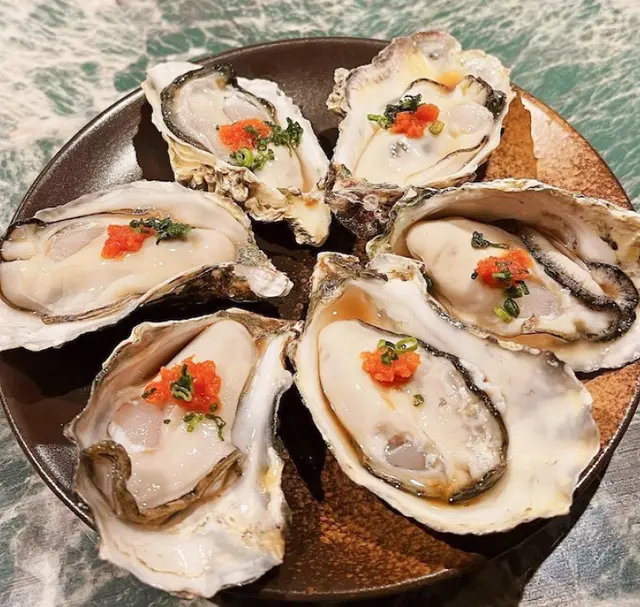 ”Chill” 爽夏日 - 订座送啤酒或餐饮一杯 或者 半价享用日本刺身生蚝