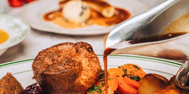 节庆飨宴之旅 - 4道菜圣诞套餐